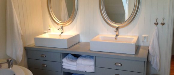 Bathroom furniture